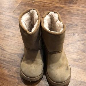 Toddler UGGS size 9